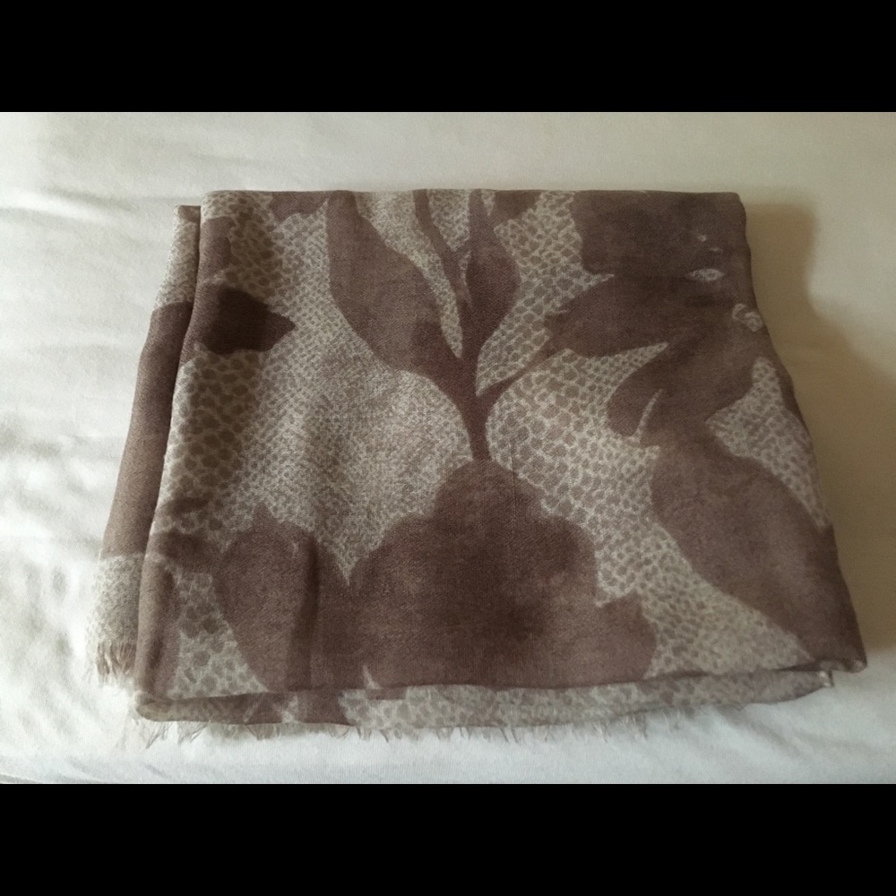 Banana Republic Wool Snakeskin & Floral Scarf